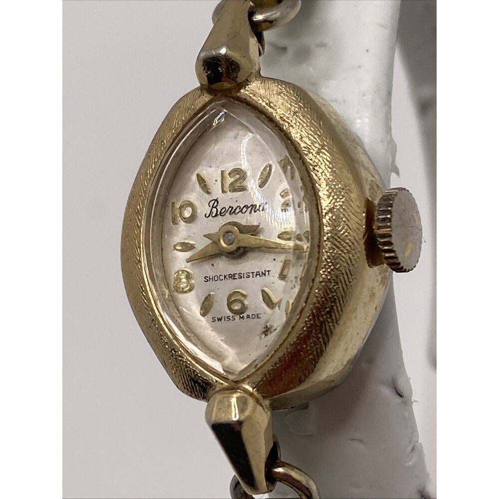 Vintage Bercona Swiss Ladies’ Watch Works! Gold Tone Stretch Band
